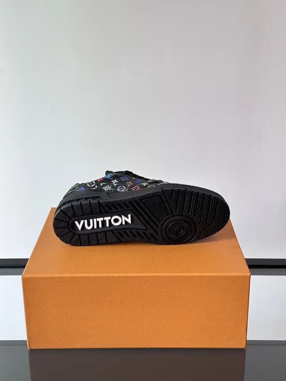 Louis Vuitton Shoe 